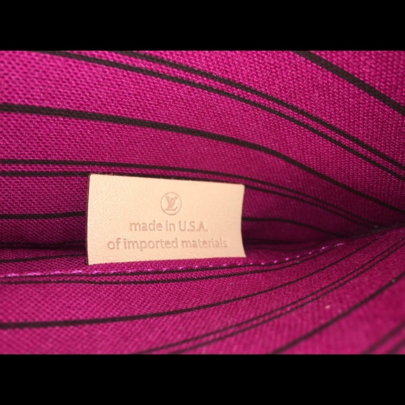 Authentic Louis Vuitton Neverfull Pochette - Picture 7 of 7